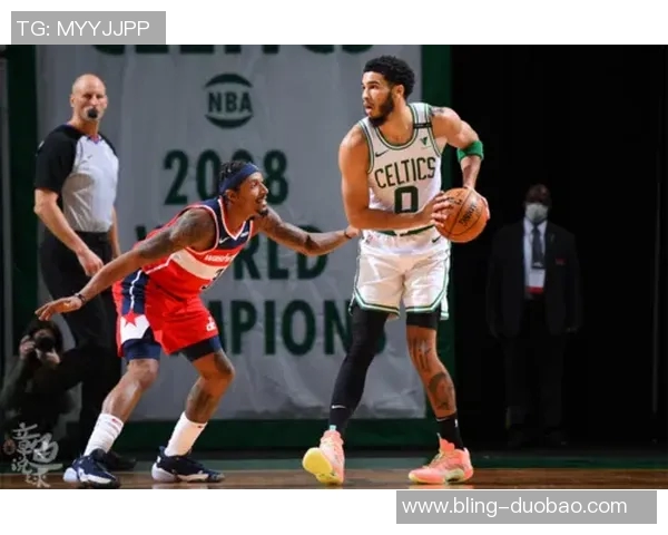 比尔谈防守策略强调限制太阳队三分出手机会的重要性